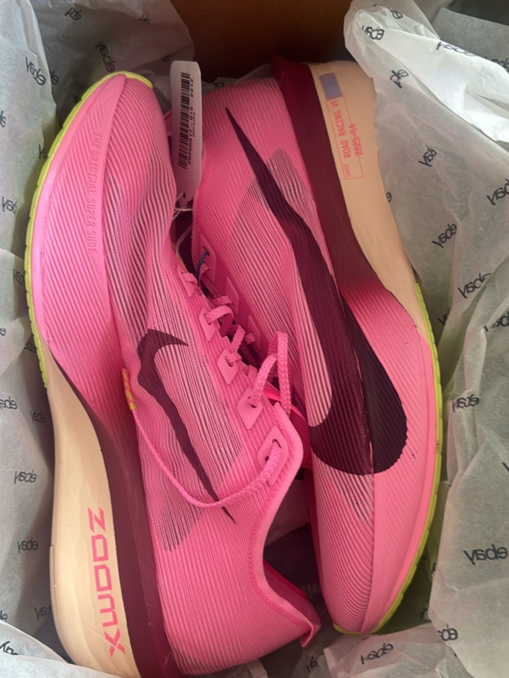nike womens vaporfly 4 new size 12